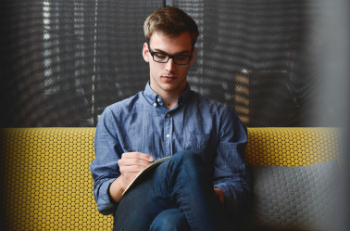 Essential Tips to Help You Think Like an Entrepreneur and Grow Like an Employee.png